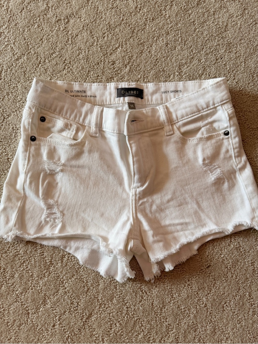 DL1961 White Lucy Denim Shorts